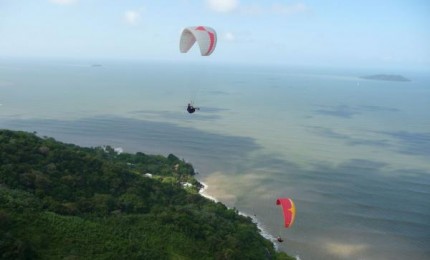 Exo 7 - Le vol libre en Guyane